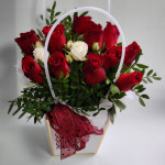 «35 красных роз» - магазин цветов «Лепесток» в Курске