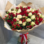 Букет 31 роза «Сладостный» - магазин цветов «Лепесток» в Курске
